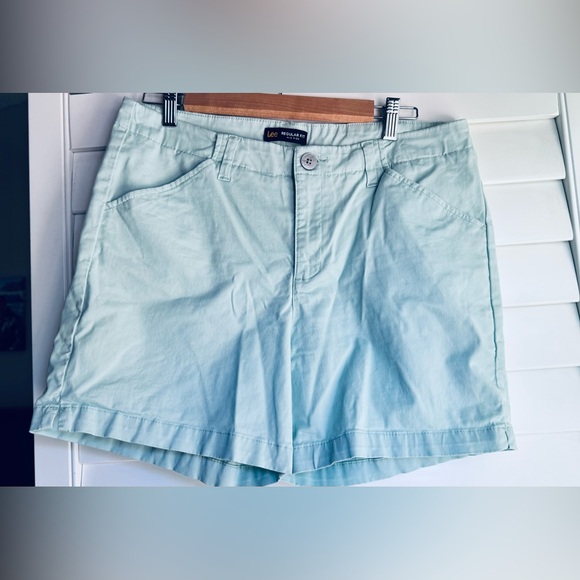 Lee Women's Soft Aqua Shorts - Picture 1 of 3